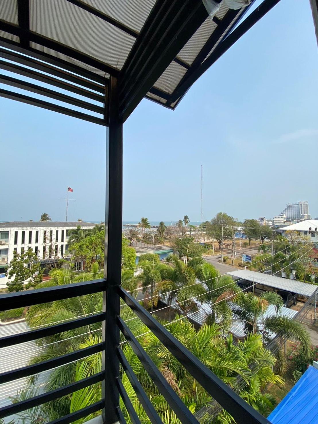 Huahin Place Guest House Buitenkant foto